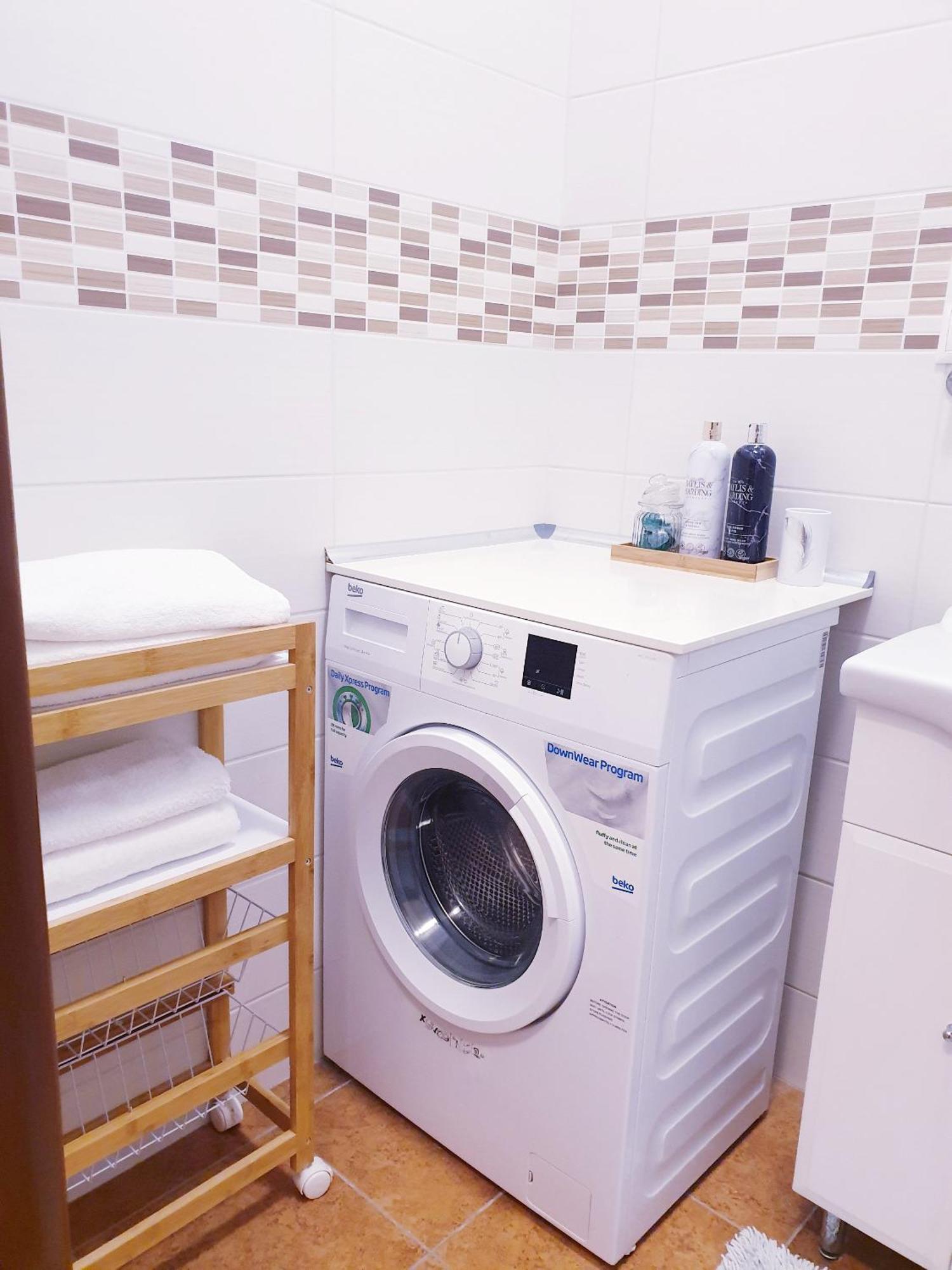 Apartman Central, Self Check In 24 H, Free Parking Banská Bystrica Esterno foto